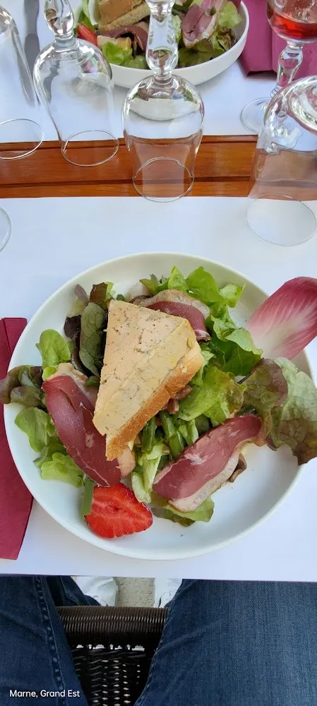 Salade Perigourdine Avec Foie Gras Maison